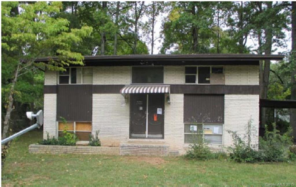 6126 Covecreek Drive Charlotte NC 28215