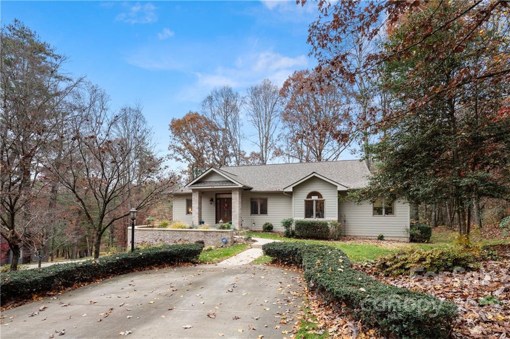 15 Sweetwater Oaks Drive Fletcher NC 28732