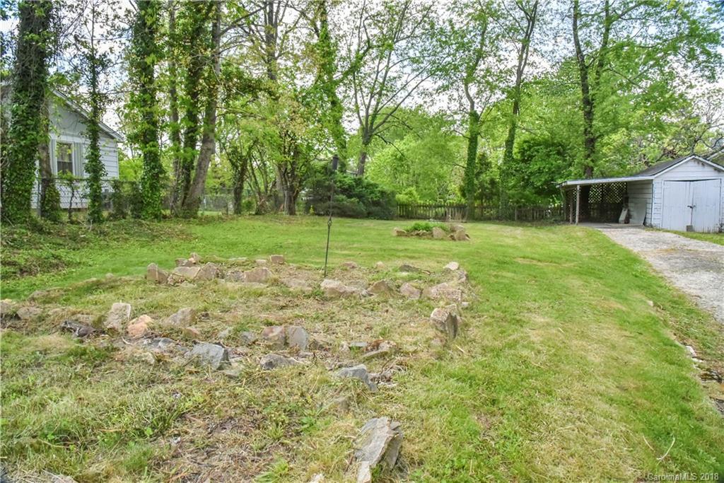 32 Dunwell Avenue Asheville NC 28806