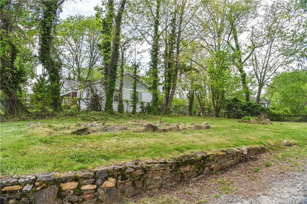 32 Dunwell Avenue Asheville NC 28806