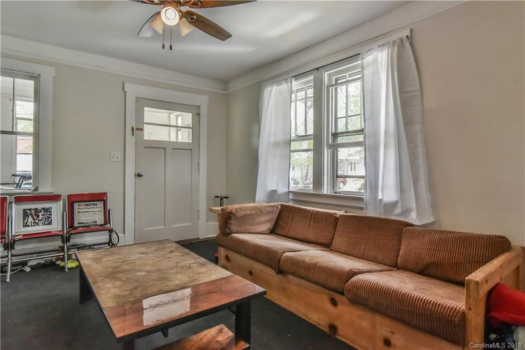 32 Dunwell Avenue Asheville NC 28806