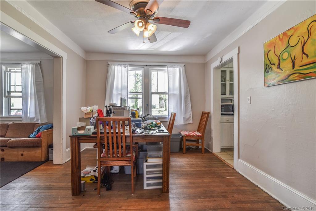 32 Dunwell Avenue Asheville NC 28806