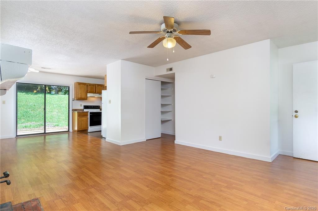 110 Wicklow Drive Asheville NC 28806