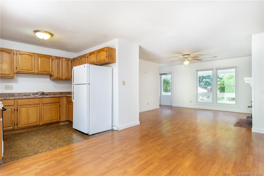 110 Wicklow Drive Asheville NC 28806