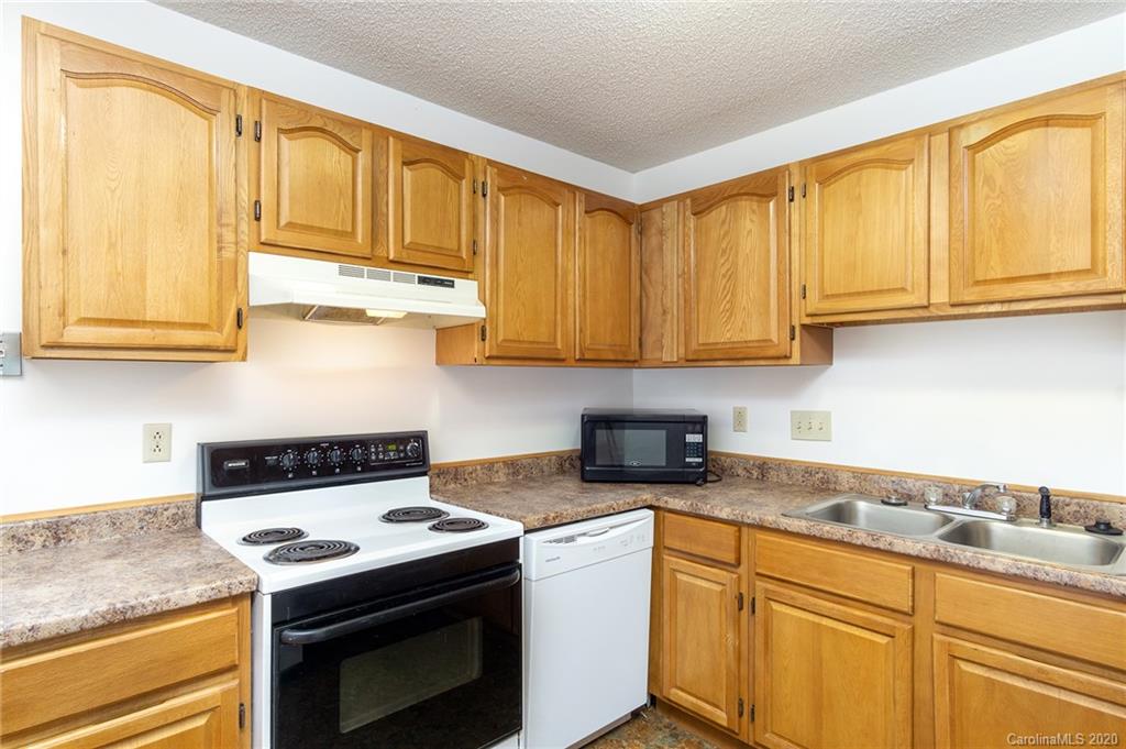 110 Wicklow Drive Asheville NC 28806