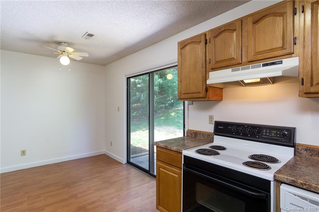 110 Wicklow Drive Asheville NC 28806