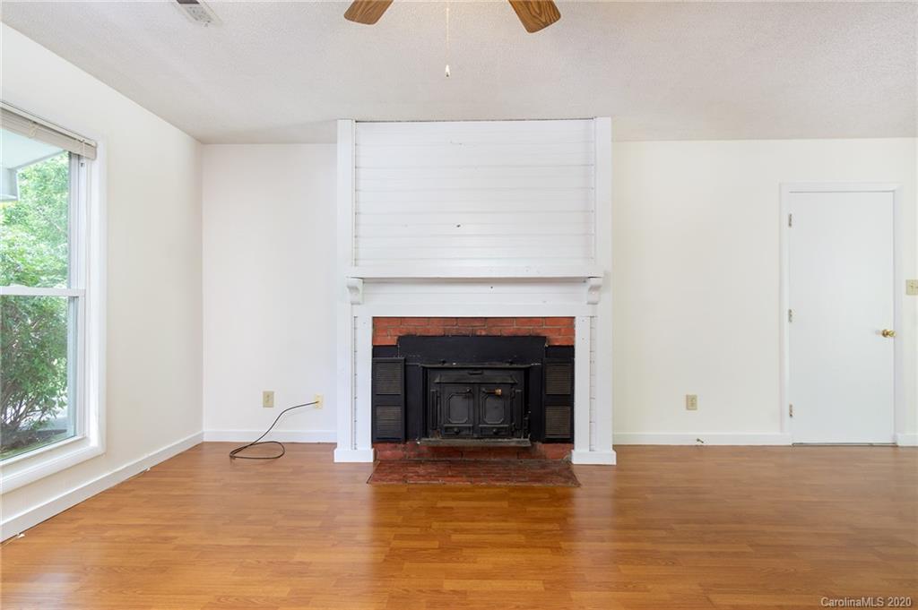 110 Wicklow Drive Asheville NC 28806