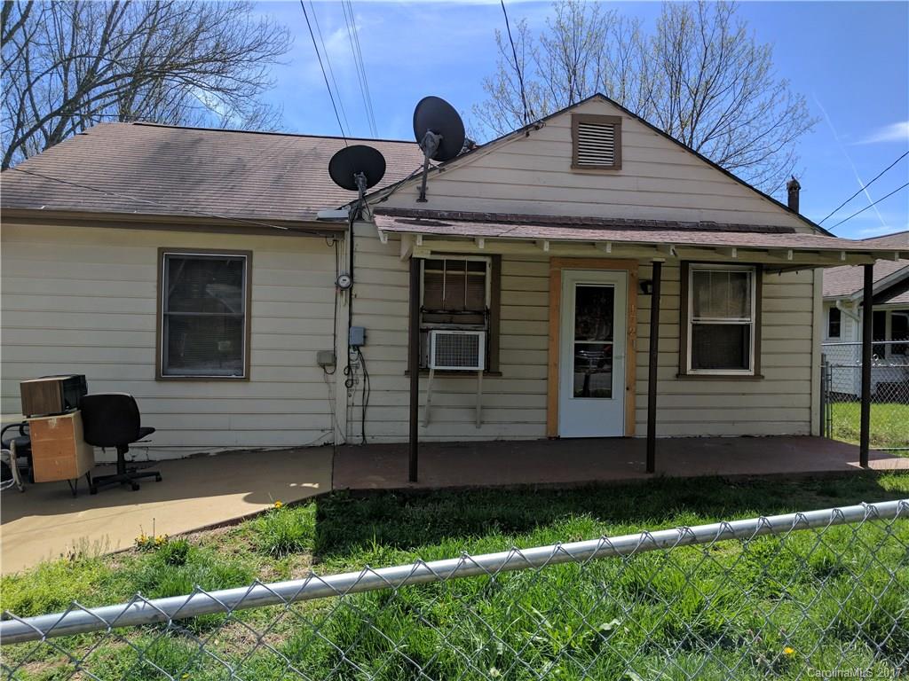 172 Starnes Cove Road Asheville NC 28806