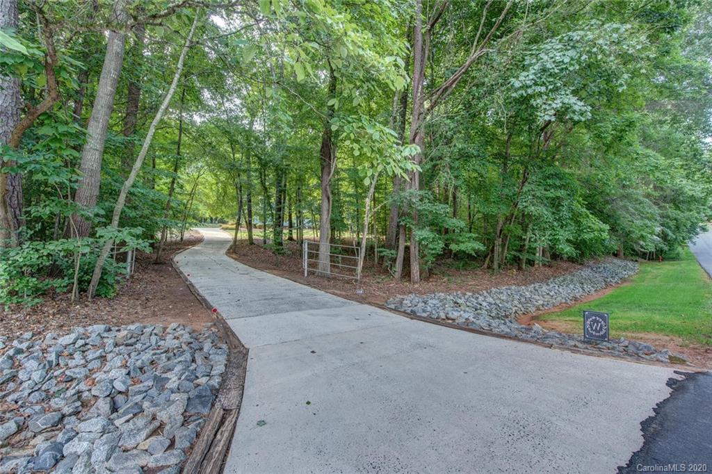 108 Royal Oaks Lane Gastonia NC 28056