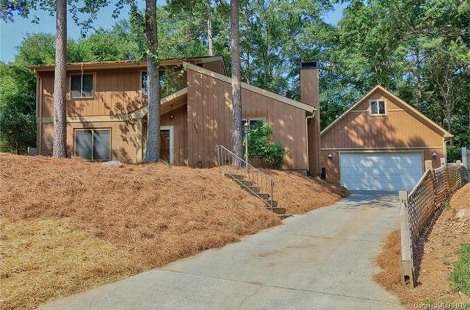 6608 Woodmont Place Charlotte NC 28211