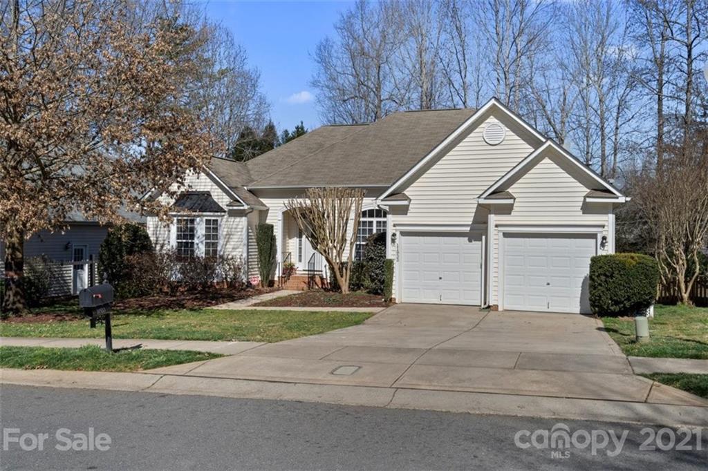 11933 Harmon Lane Pineville NC 28134