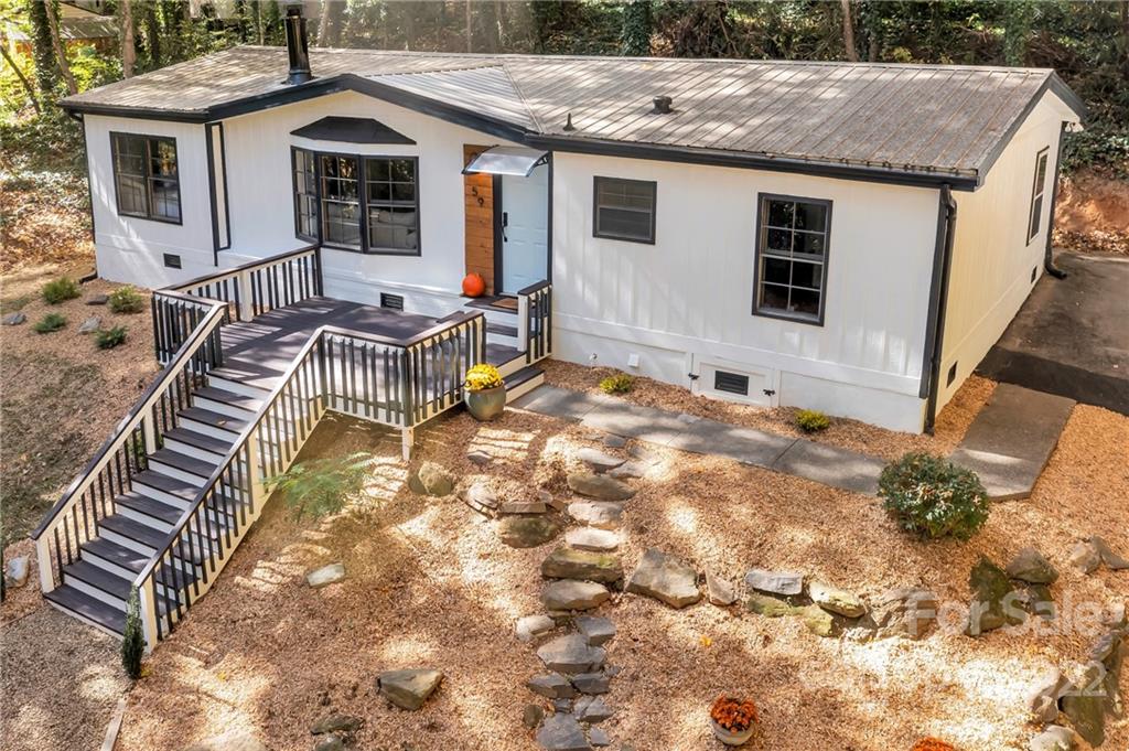 59 Woodscape Drive Mills River NC 28759