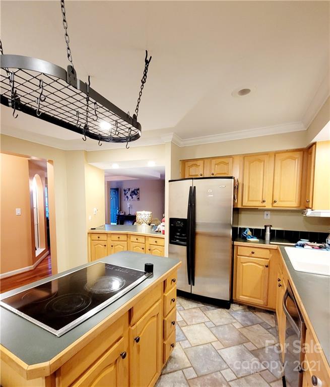 104 Mcelrath Road Arden NC 28704