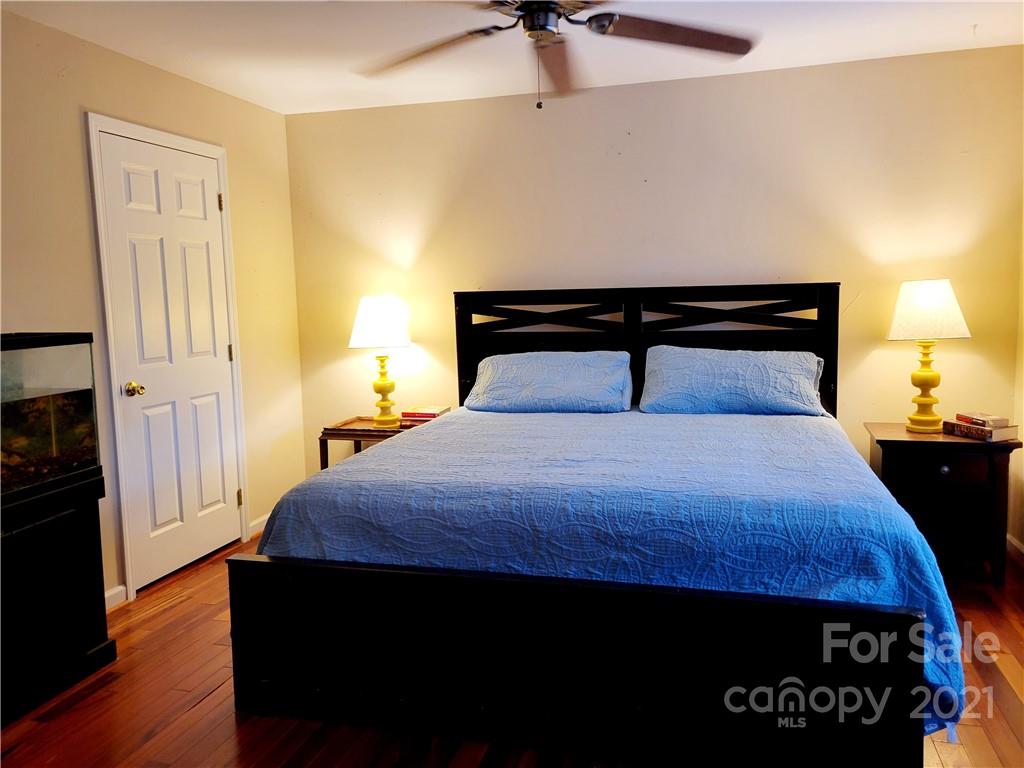 104 Mcelrath Road Arden NC 28704
