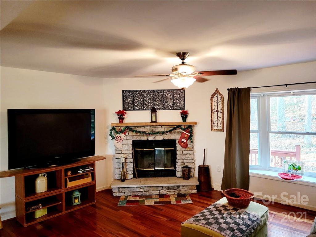 104 Mcelrath Road Arden NC 28704