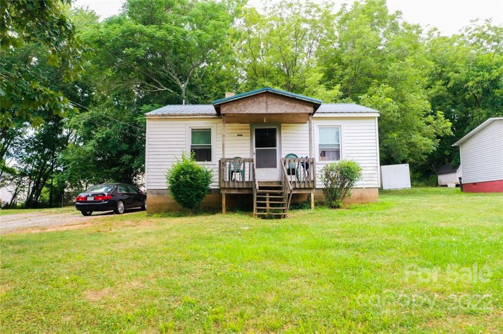 446 Charles Street Statesville NC 28677