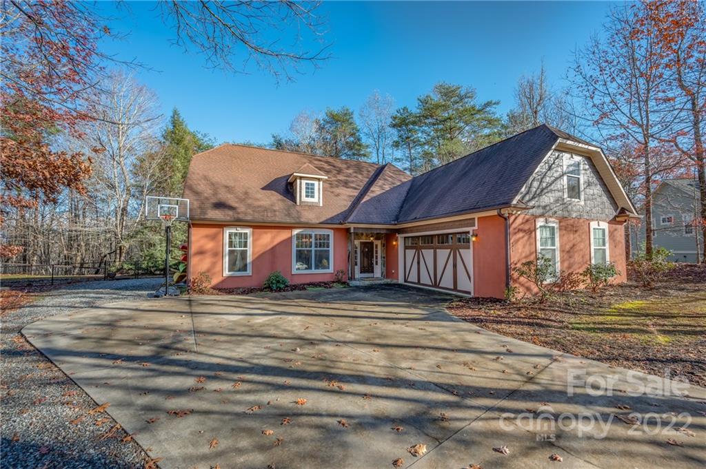88 Killarney Drive Columbus NC 28722