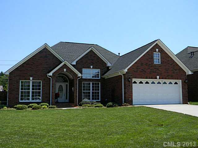 1609 Elkhart Circle Gastonia NC 28054