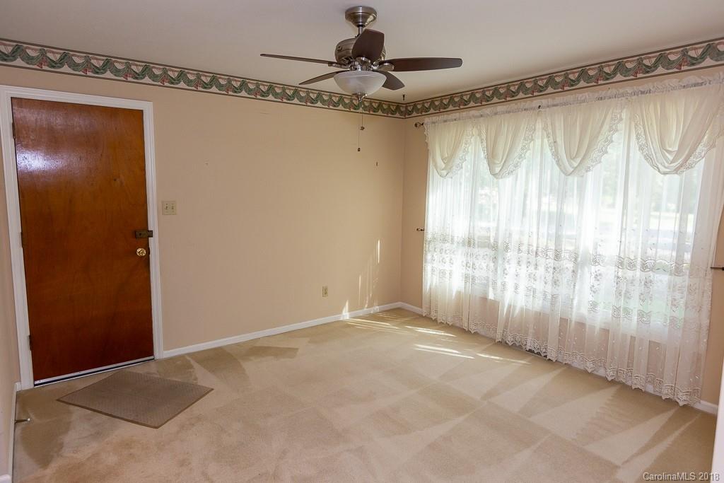 2 Sunset Lane Swannanoa NC 28778