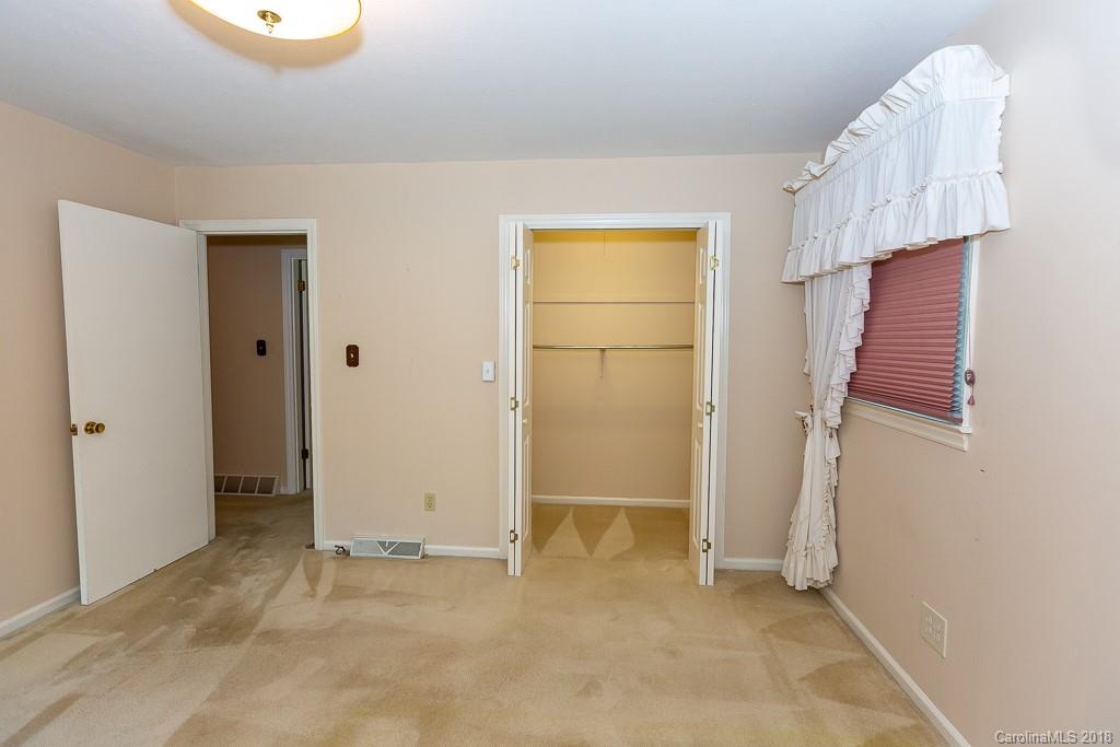 2 Sunset Lane Swannanoa NC 28778