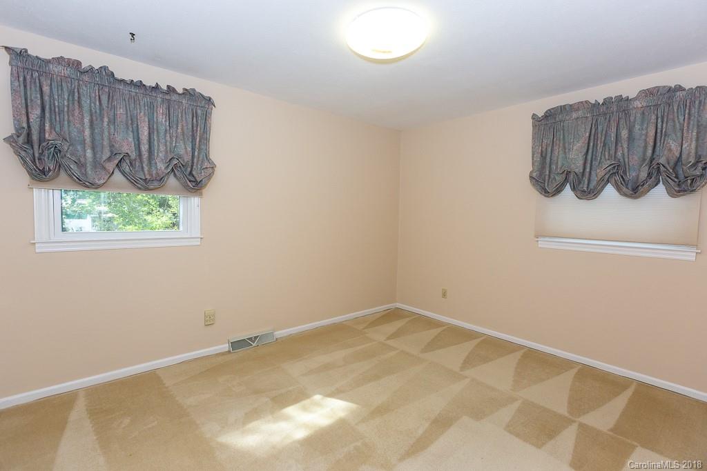 2 Sunset Lane Swannanoa NC 28778