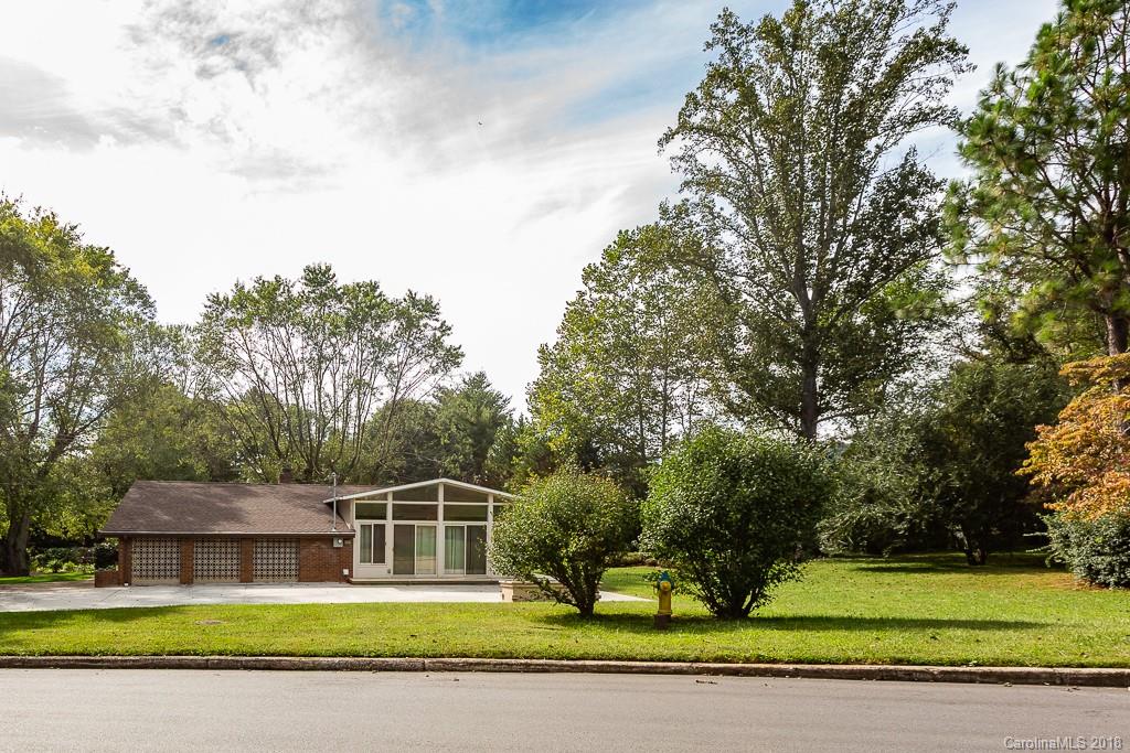2 Sunset Lane Swannanoa NC 28778