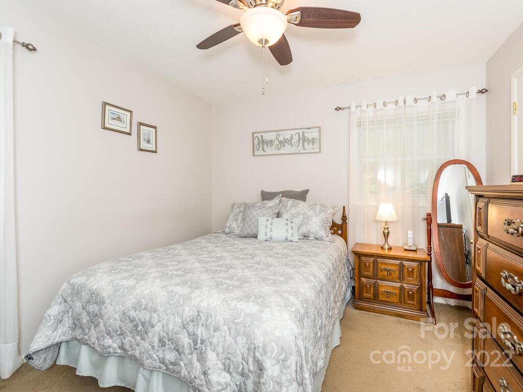 53 Grandview Road Asheville NC 28806