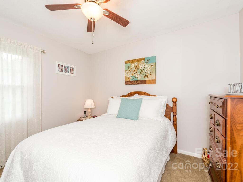 53 Grandview Road Asheville NC 28806