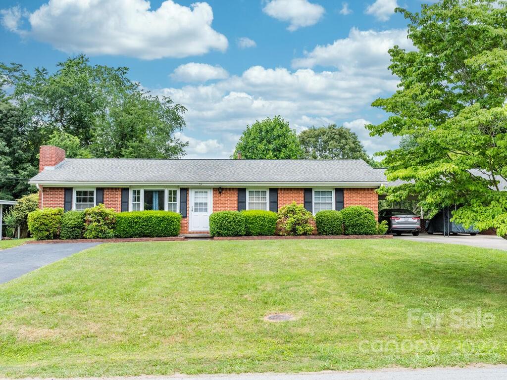 53 Grandview Road Asheville NC 28806