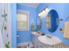 18 Euclid Boulevard Asheville NC 28806