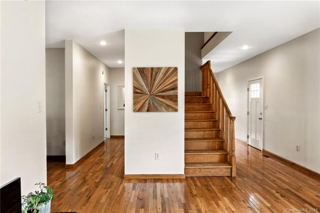 2072 Emmas Grove Road Fairview NC 28730