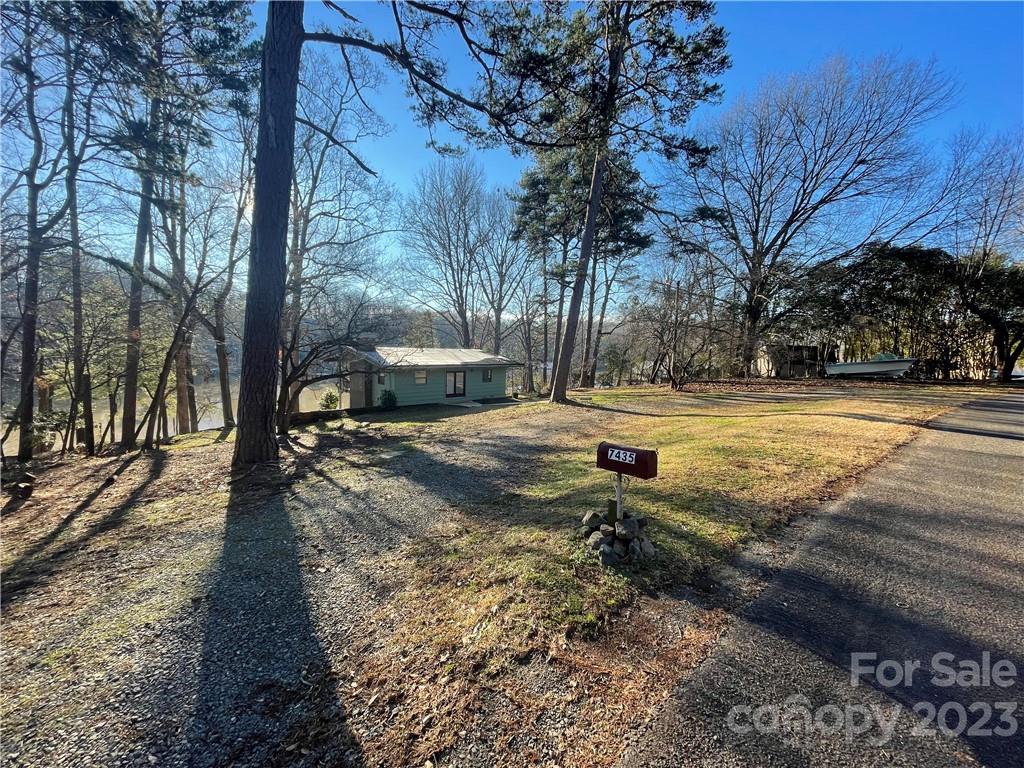 7435 Buckland Road Charlotte NC 28278