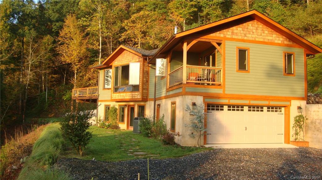 488 Natures Trail Burnsville NC 28714