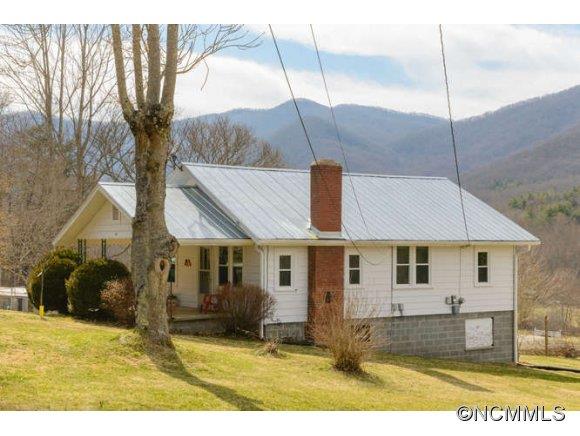 82 Davis Creek Road Candler NC 28715