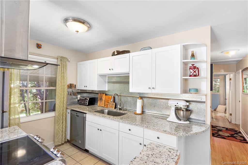 41 Harvard Place Asheville NC 28806