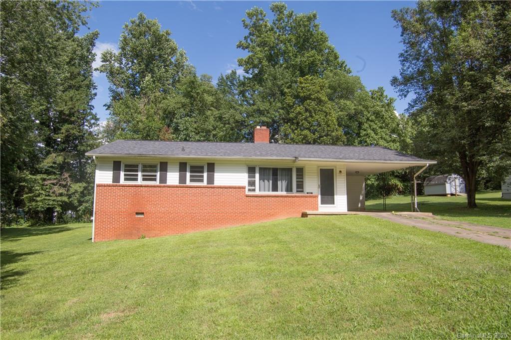 102 Elliott Street Marion NC 28752