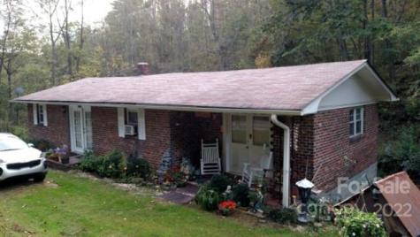 299 Cub Creek Road Bakersville NC 28705