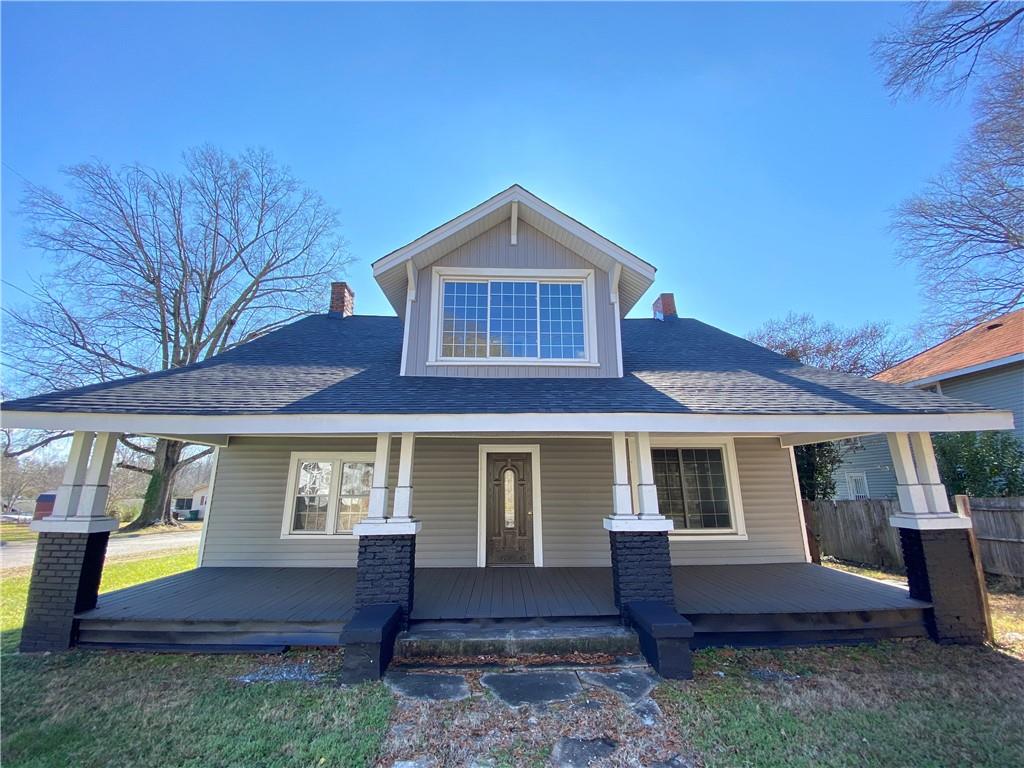 303 W D Street Newton NC 28658