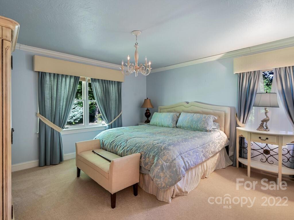 416 Periwinkle Drive Asheville NC 28804