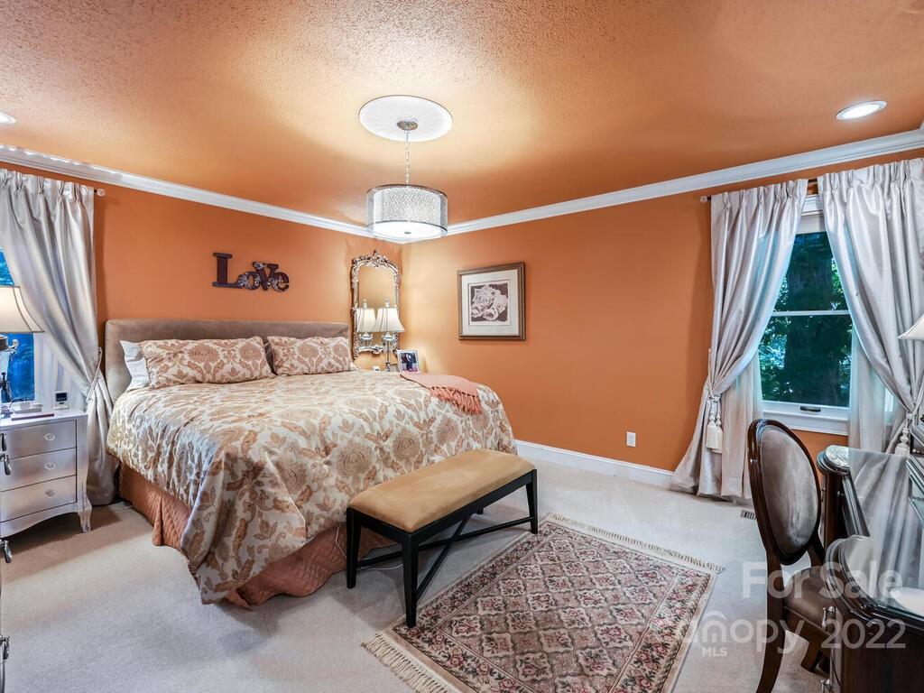 416 Periwinkle Drive Asheville NC 28804