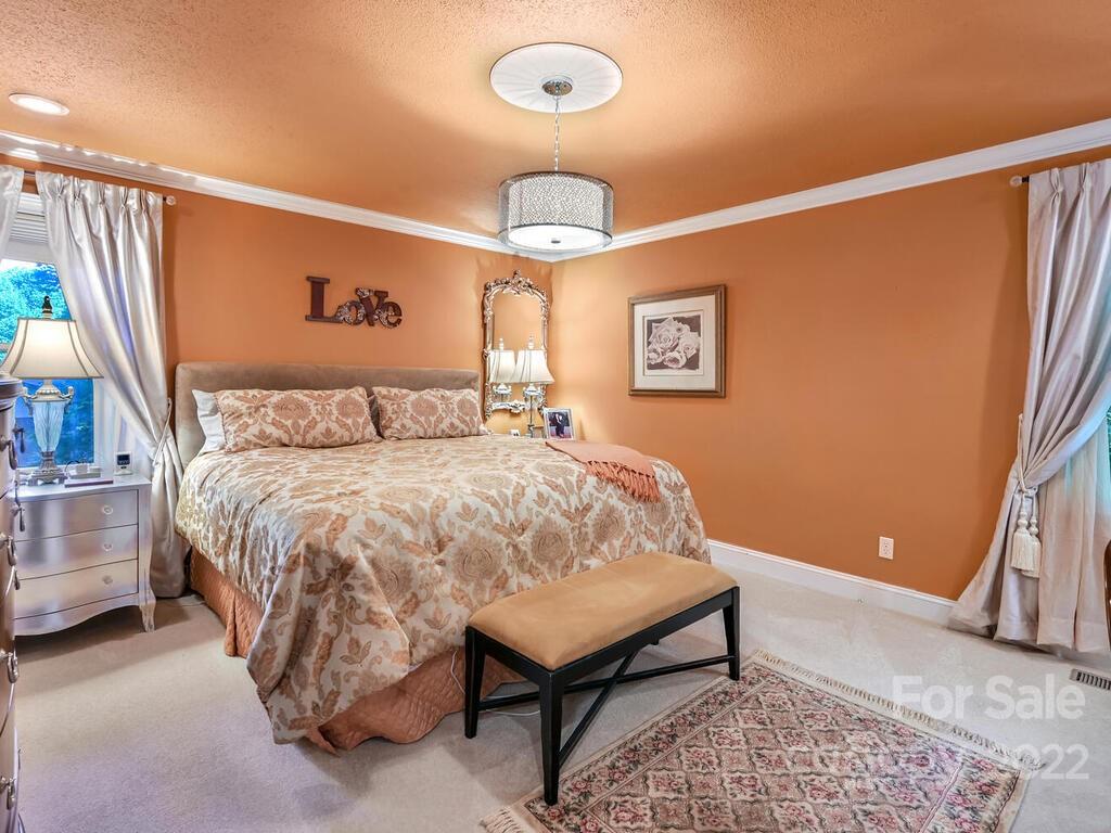 416 Periwinkle Drive Asheville NC 28804