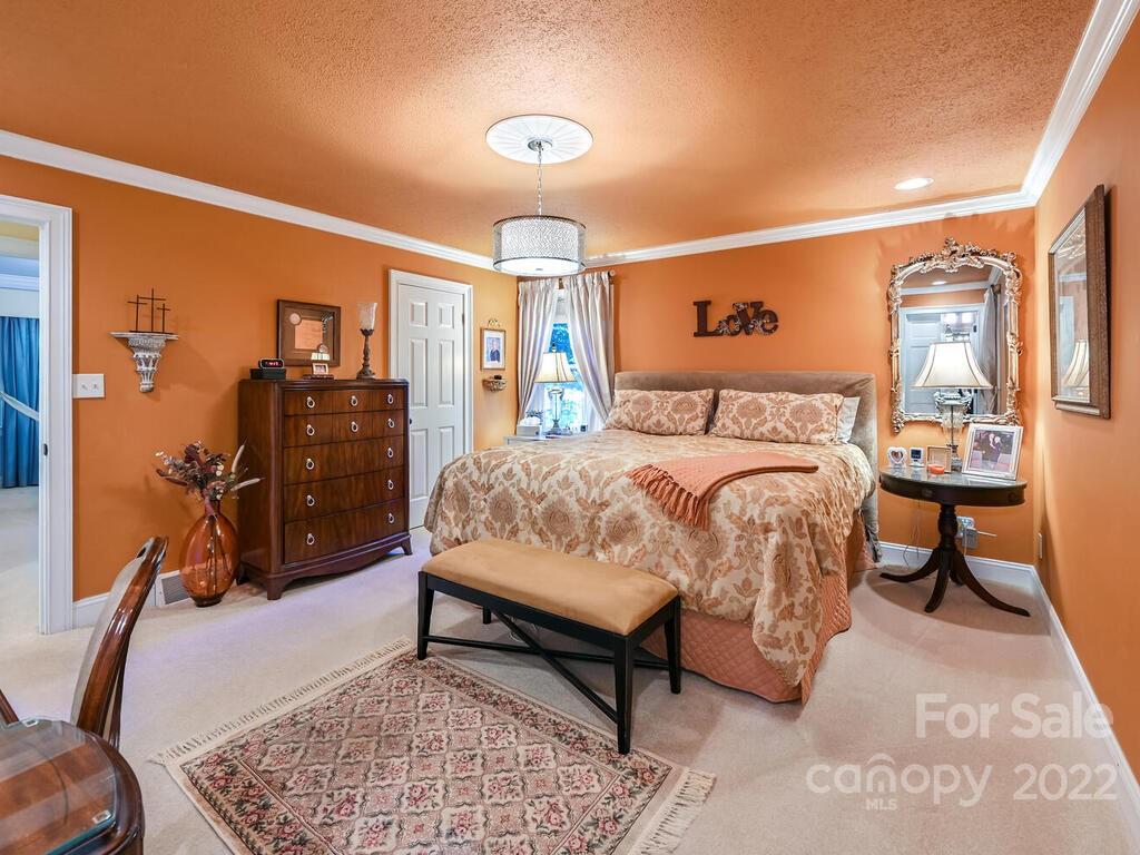 416 Periwinkle Drive Asheville NC 28804