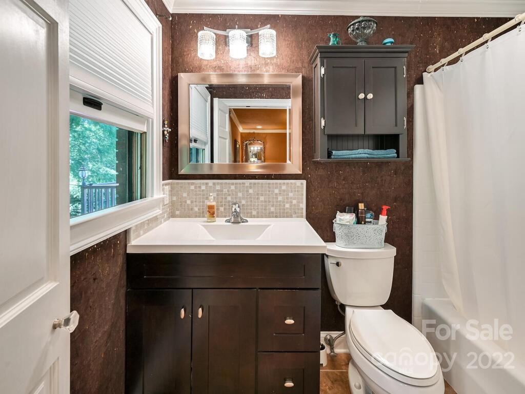416 Periwinkle Drive Asheville NC 28804