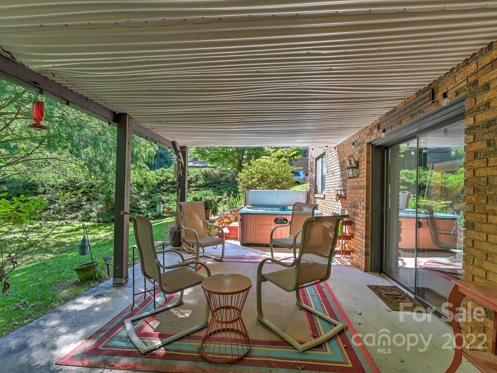416 Periwinkle Drive Asheville NC 28804