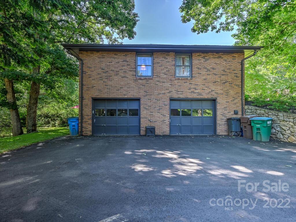 416 Periwinkle Drive Asheville NC 28804
