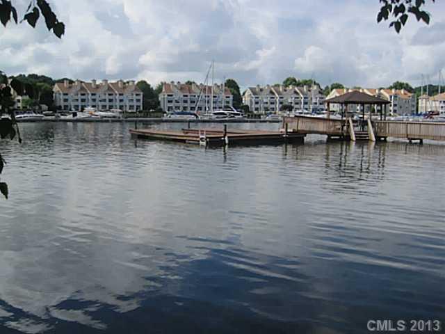 18622 Bluff Point Road Cornelius NC 28031