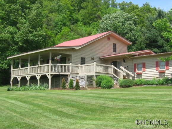 645 Van Arrington Road Clyde NC 28721