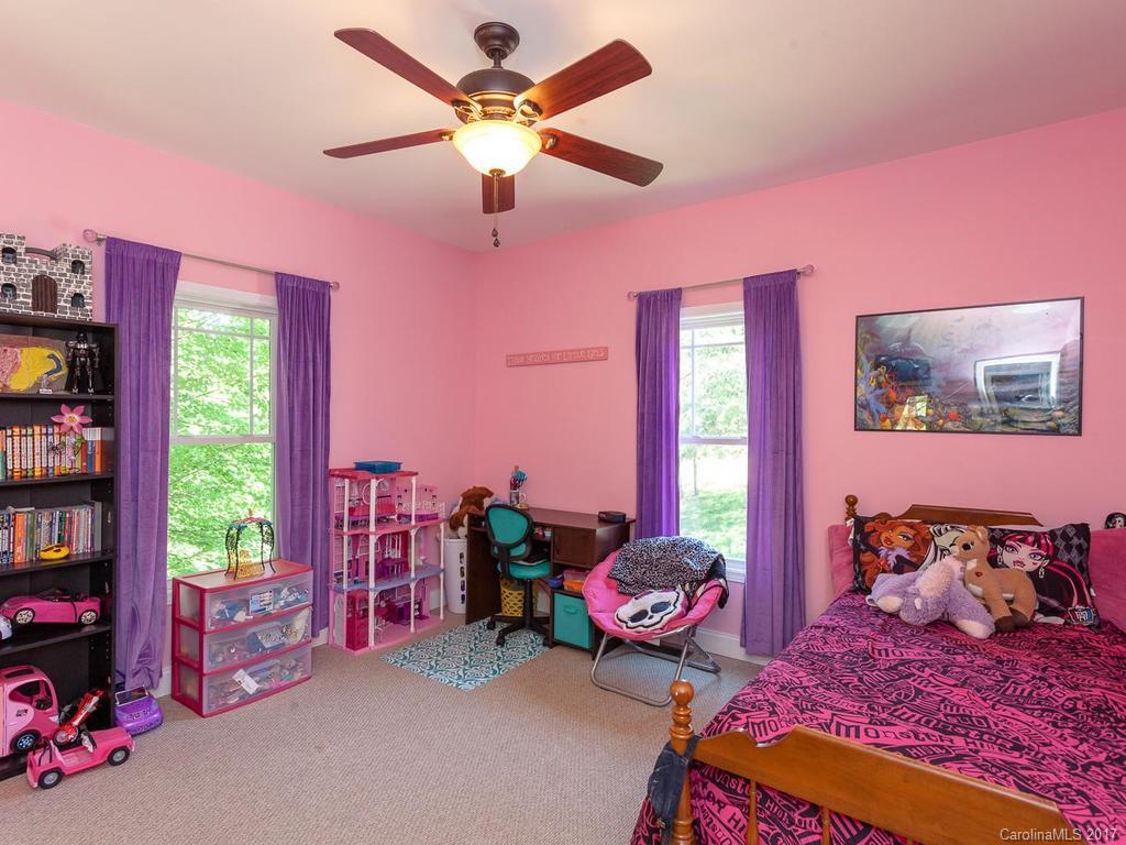 29 Lancaster Lane Weaverville NC 28787
