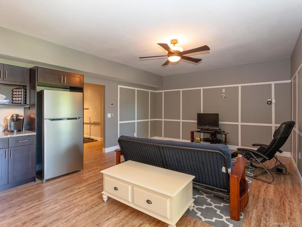 29 Lancaster Lane Weaverville NC 28787