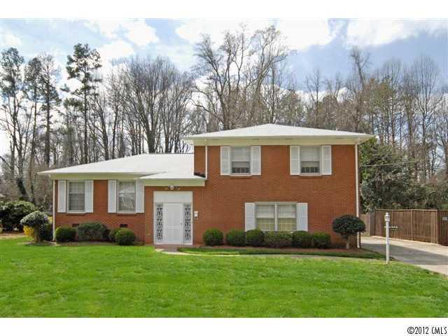 3418 Country Club Drive Charlotte NC 28205